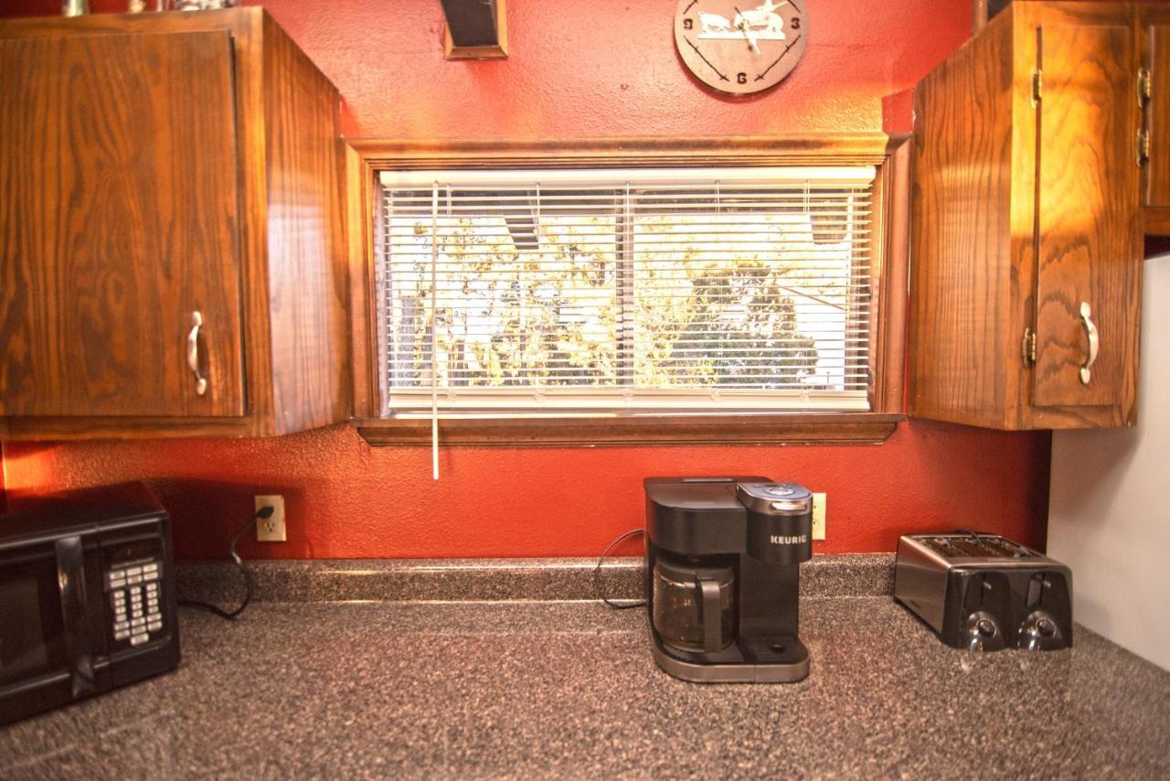 Huge Ruidoso Retreat With Game Room, Pool, 2 Balconies, 2 Kitchens - Sleeps 17! ภายนอก รูปภาพ