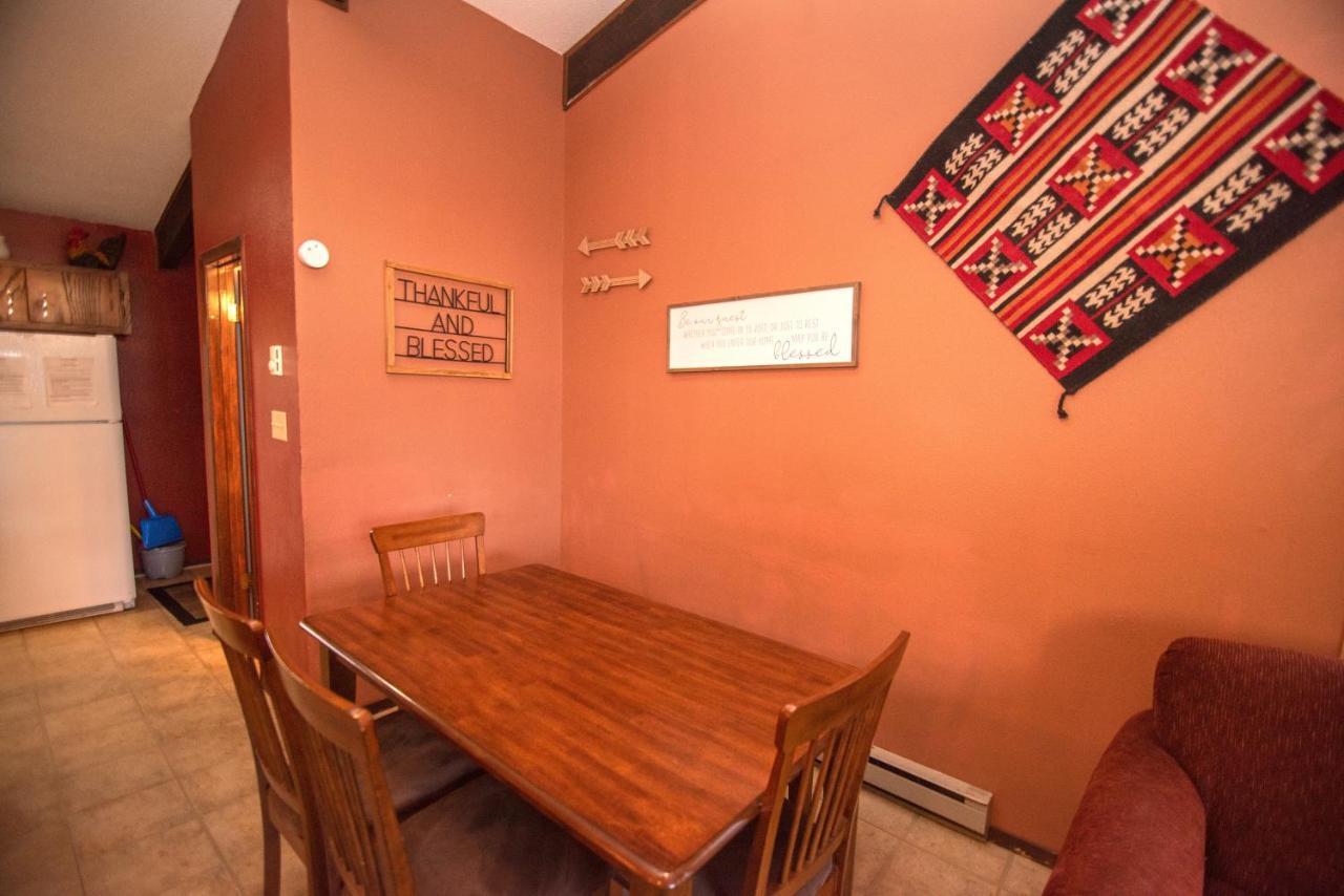 Huge Ruidoso Retreat With Game Room, Pool, 2 Balconies, 2 Kitchens - Sleeps 17! ภายนอก รูปภาพ