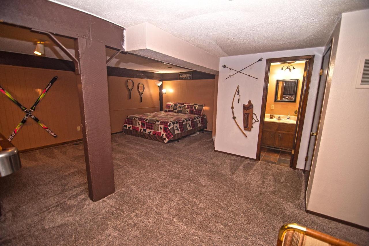 Huge Ruidoso Retreat With Game Room, Pool, 2 Balconies, 2 Kitchens - Sleeps 17! ภายนอก รูปภาพ