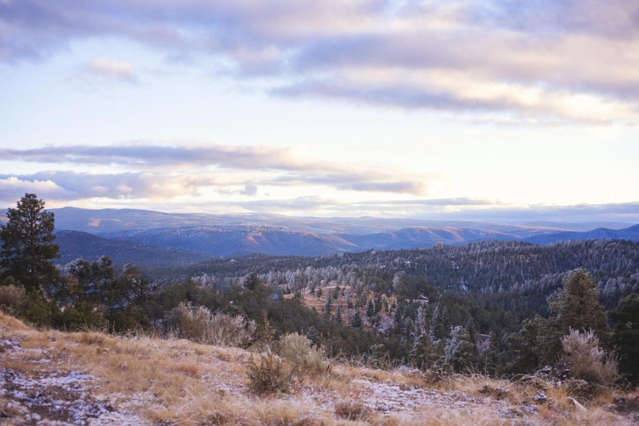 Huge Ruidoso Retreat With Game Room, Pool, 2 Balconies, 2 Kitchens - Sleeps 17! ภายนอก รูปภาพ